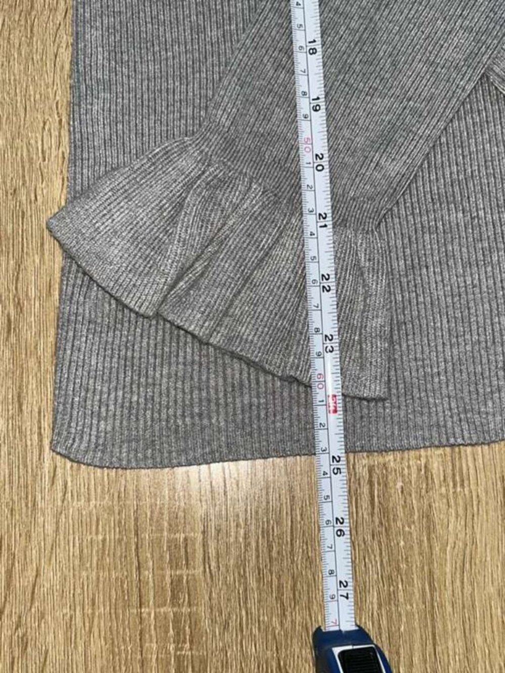 Ann Taylor Factory Gray Ribbed Sweater Petite LP Bell Sleeve - Picture 8 of 11